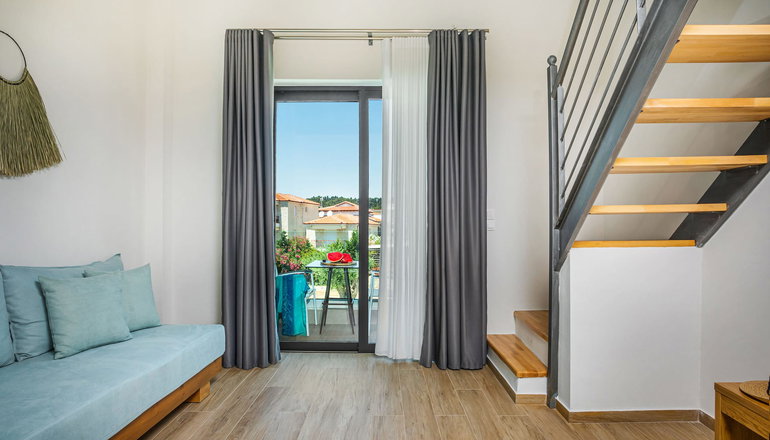 AlexMare Suites