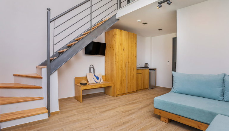 AlexMare Suites