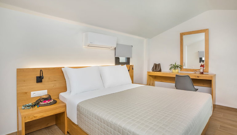 AlexMare Suites