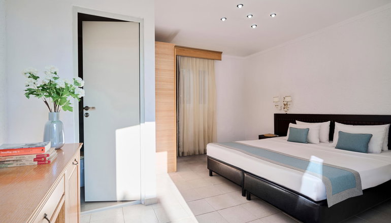 Evlogia Hotel Seafront and Annex by Greek Pride - Κασσάνδρα, Χαλκιδική