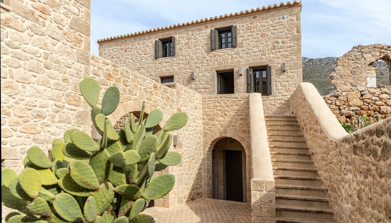 Korona Boutique Hotel - Οίτυλο, Μάνη