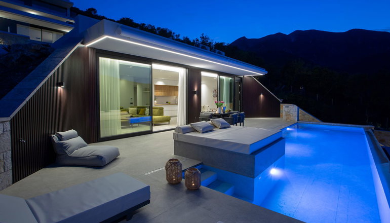 Pothos | Afroditi Villas Collection