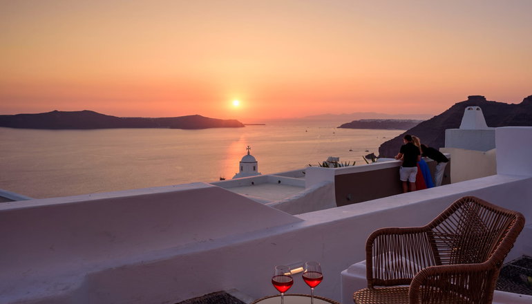 Anemos Family Suites - Φηρά, Σαντορίνη