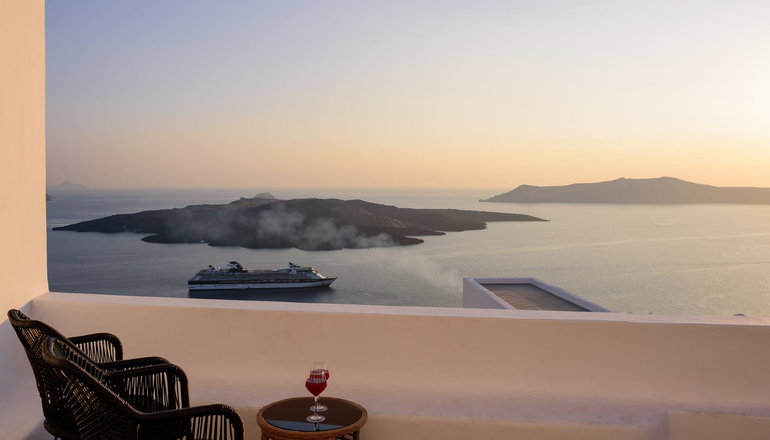 Anemos Family Suites - Φηρά, Σαντορίνη