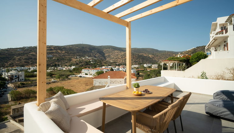 Noleya Pure Island Stay - Μπατσί, Άνδρος