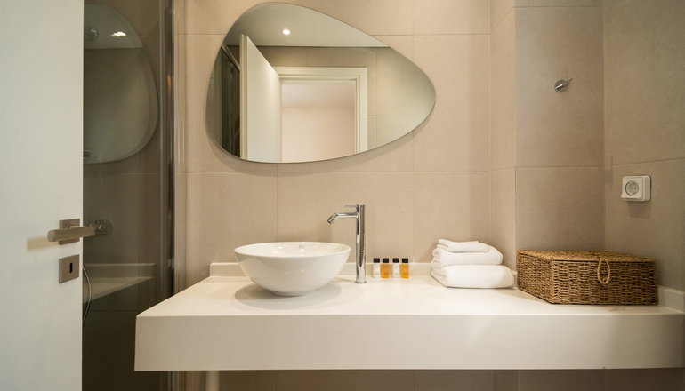 Noleya Pure Island Stay - Μπατσί, Άνδρος