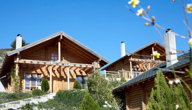 Hyades Mountain Resort - Τρίκαλα Κορινθίας
