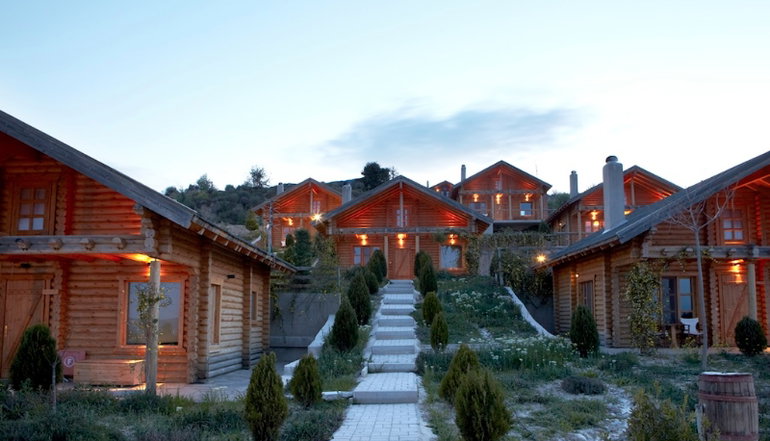 Hyades Mountain Resort - Τρίκαλα Κορινθίας