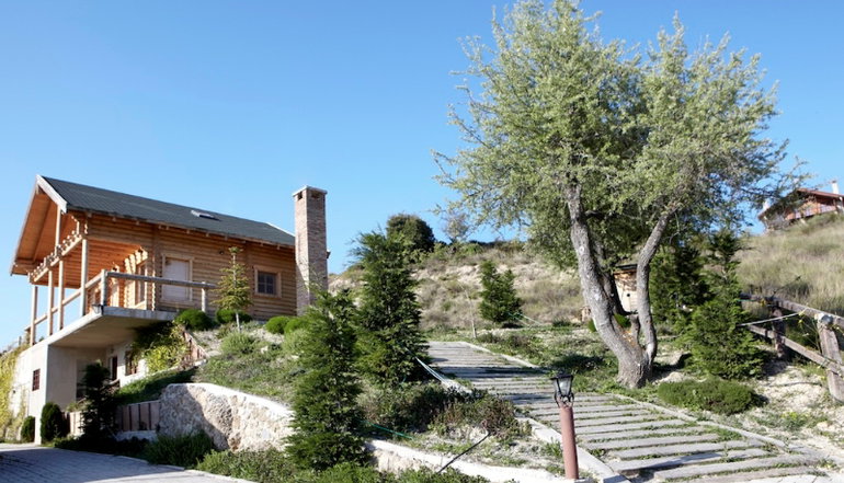 Hyades Mountain Resort - Τρίκαλα Κορινθίας