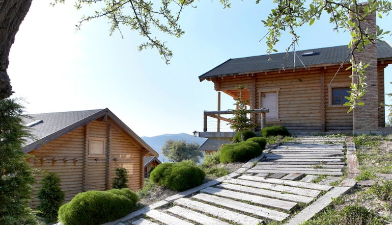 Hyades Mountain Resort - Τρίκαλα Κορινθίας