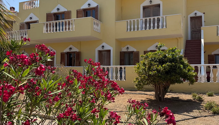 AVRA Apartments - Φρυ, Κάσος