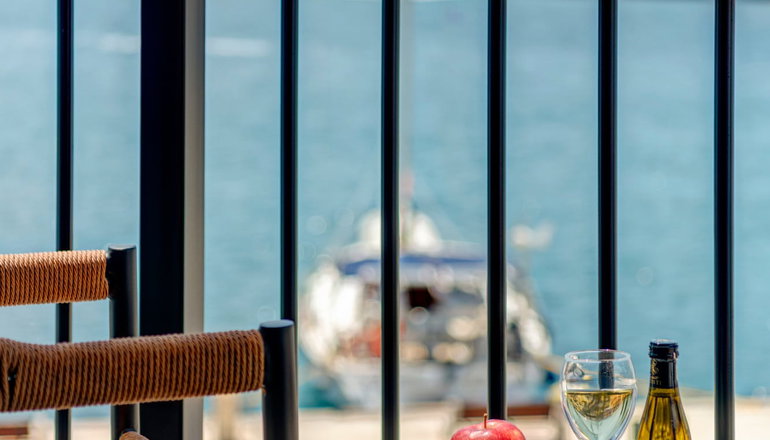 Eclectic Syros