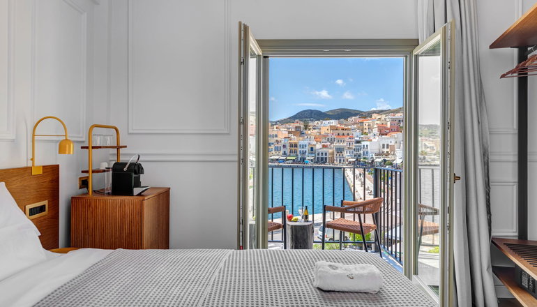 Eclectic Syros