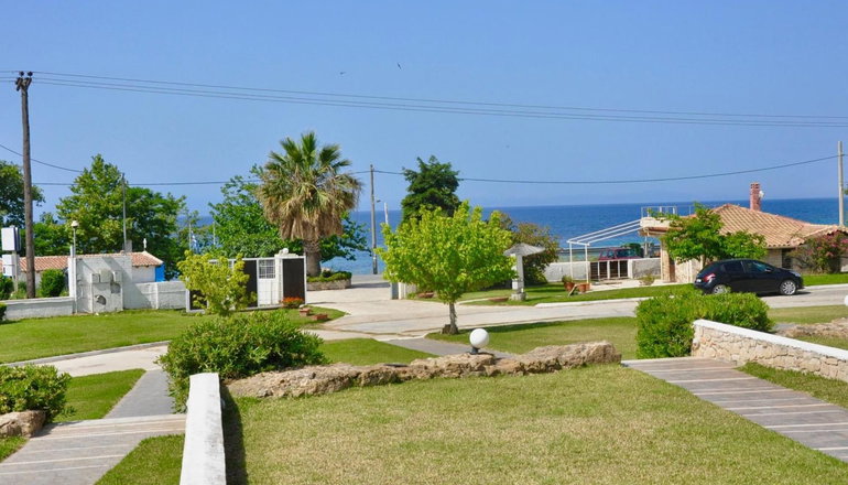 Evlogia Village by Greek Pride - Νέα Σκιώνη, Χαλκιδική