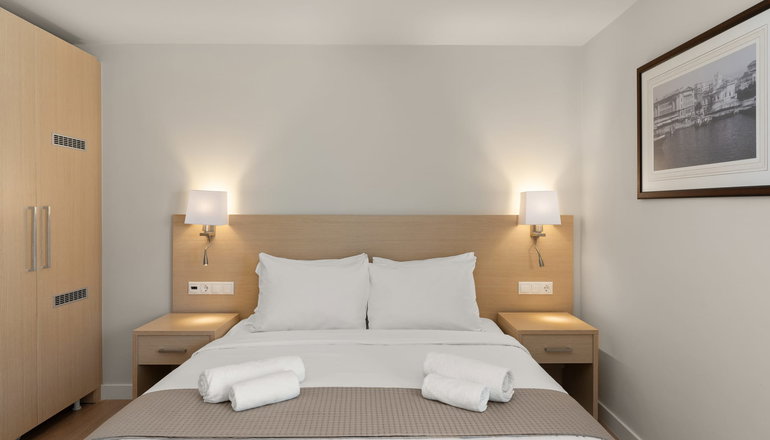 4* Gallery Central Piraeus Port - Πειραιάς, Αττική