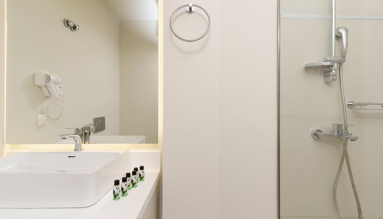 4* Gallery Central Piraeus Port - Πειραιάς, Αττική