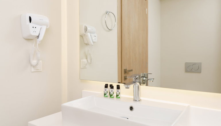 4* Gallery Central Piraeus Port - Πειραιάς, Αττική