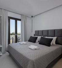 Esperos Premium Suites - Αγία Άννα, Νάξος