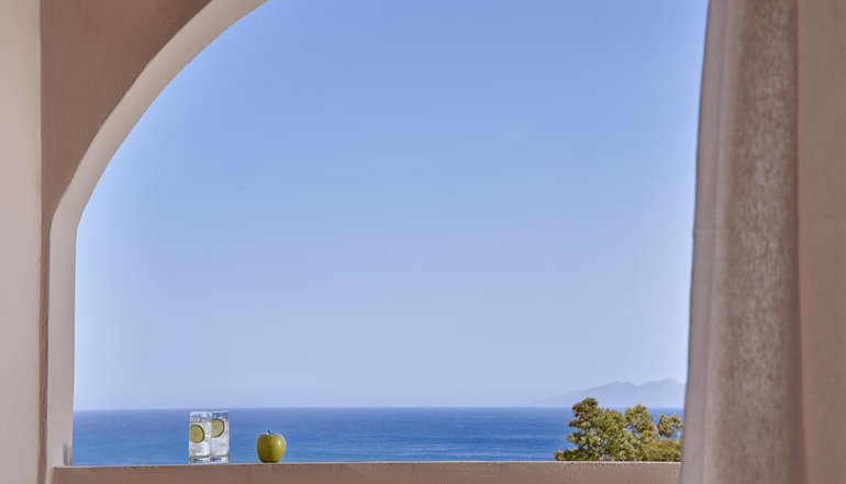 Terra Blue Santorini - Καμάρι, Σαντορίνη