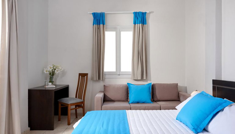 Terra Blue Santorini - Καμάρι, Σαντορίνη
