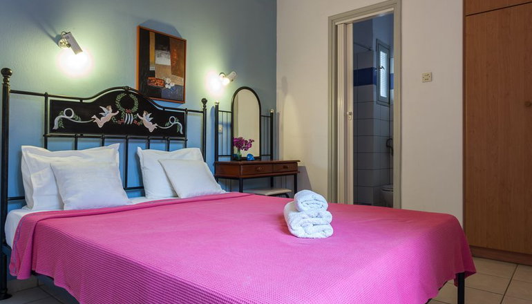 Thea Home Hotel by Booking Kottas