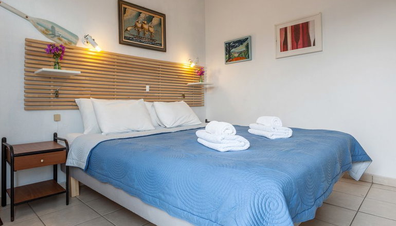 Thea Home Hotel by Booking Kottas