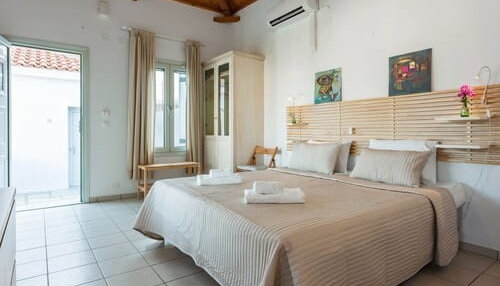 Thea Home Hotel by Booking Kottas