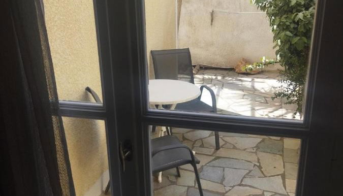 Ira Apartments - Καμάρι, Σαντορίνη