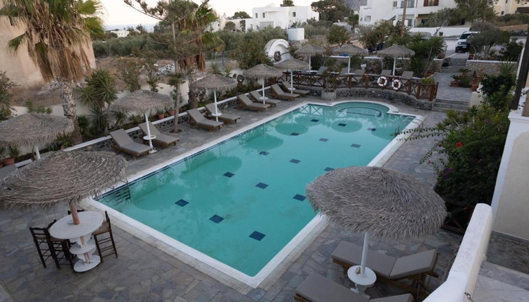 Ira Apartments - Καμάρι, Σαντορίνη