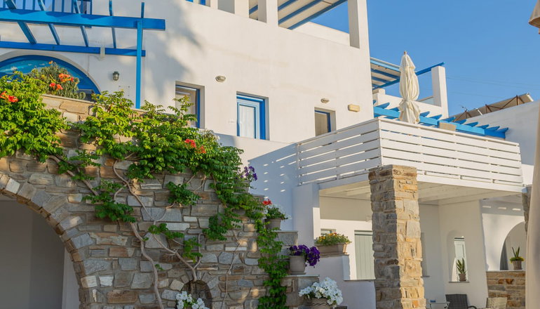 Fragoulis Village - Παράσπορος, Πάρος