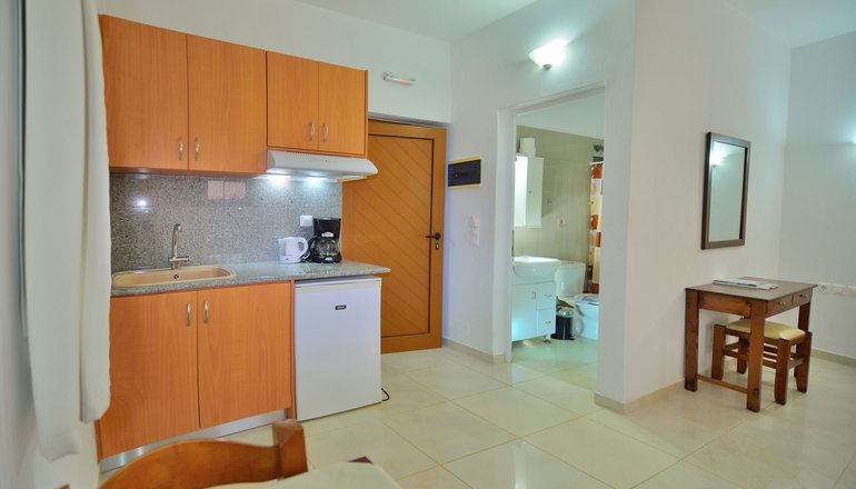 Reina Apartments - Γεωργιούπολη, Κρήτη