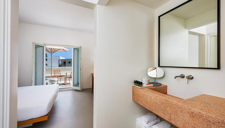 4* Viva Nove Suites - Καμάρι, Σαντορίνη