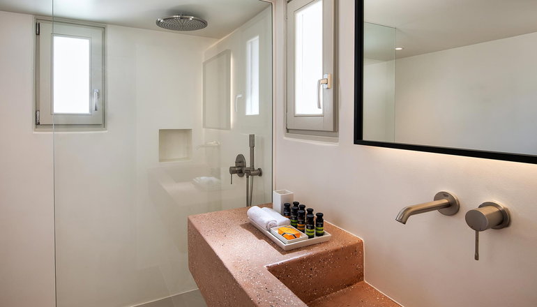 4* Viva Nove Suites - Καμάρι, Σαντορίνη