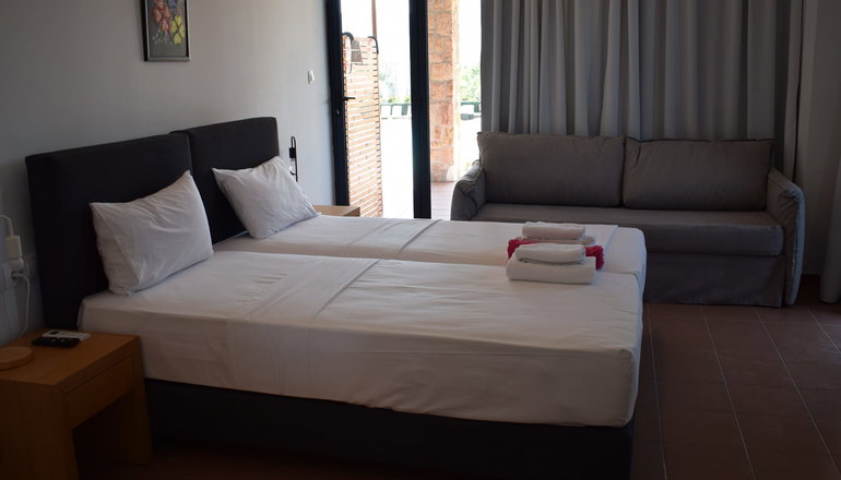 Almyra Holiday Village - Αιδηψός