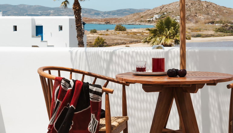 Phaistos Suites - Άγιος Προκόπιος, Νάξος