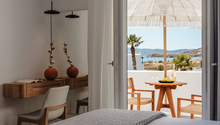 Phaistos Suites - Άγιος Προκόπιος, Νάξος