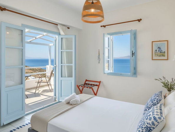 Lume D'Oro Syros - Κίνι, Σύρος