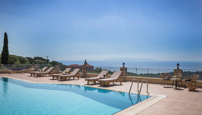 Diana Suites - Τραπεζάκι, Κεφαλονιά