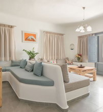Aspronisi Luxury Villa - Μεγαλοχώρι, Σαντορίνη