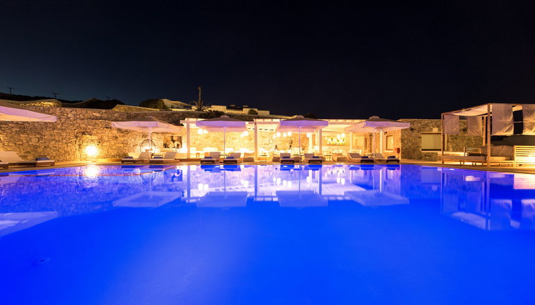 Osom Resort - Κόρφος, Μύκονος