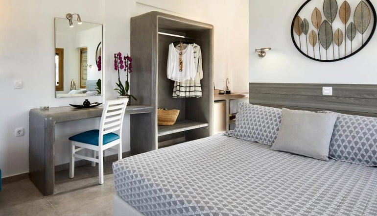 Alyvia Suites - Φοινικιά, Σαντορίνη