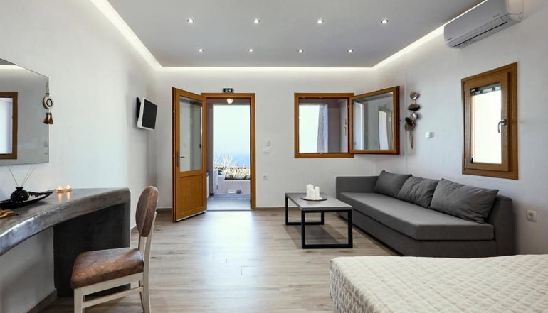 Alyvia Suites - Φοινικιά, Σαντορίνη