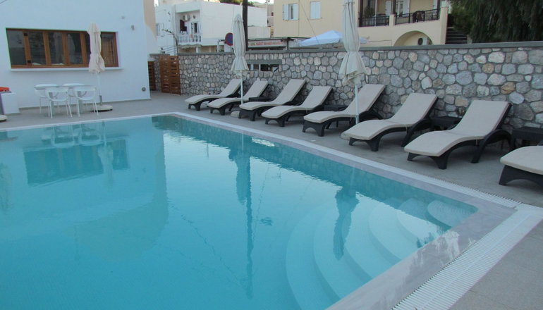 Anamnesis Spa Luxury Apartments - Φηρά, Σαντορίνη