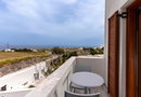 Σαντορίνη με πρωινό+παιδί Δωρεάν