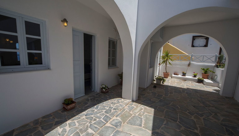 Ianthe Apartments & Villa -  Οία, Σαντορίνη