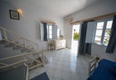 Σαντορίνη με πρωινό+παιδί Δωρεάν
