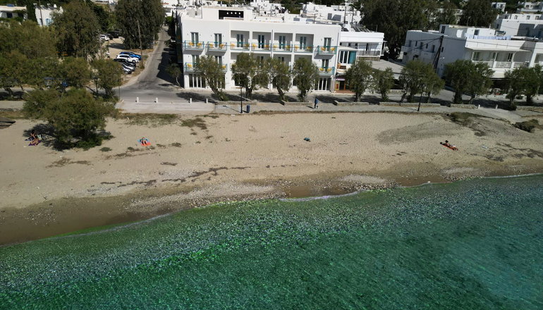 Play Paros a member of Brown Hotels - Παροικιά, Πάρος