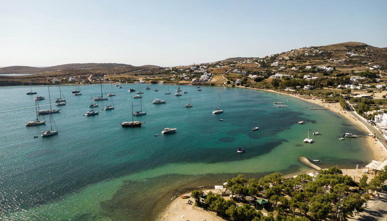 Play Paros a member of Brown Hotels - Παροικιά, Πάρος