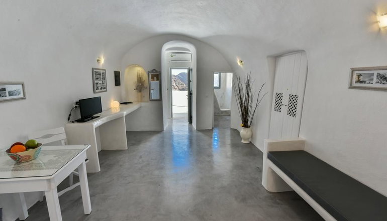 Virginia’s Cave Villas - Οία, Σαντορίνη