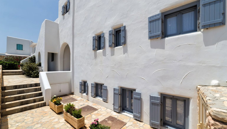 Aegean Colors - Άνω Κουφονήσι, Κουφονήσια